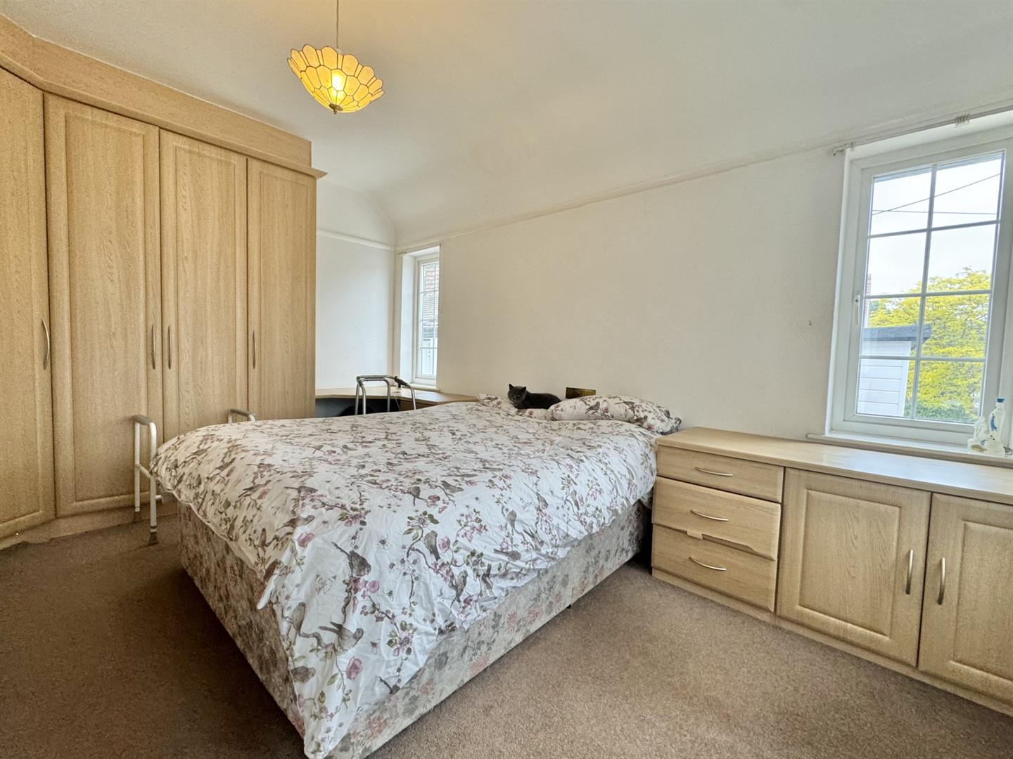 Houndsden Road, Winchmore Hill